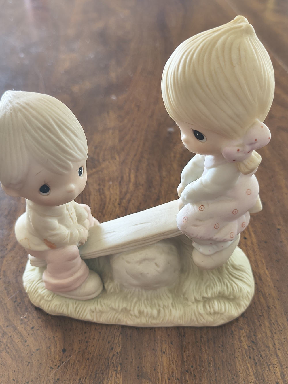 1977 Precious Moments Love Lifted Me E-1375/A Seesaw Ceramic Knickknack